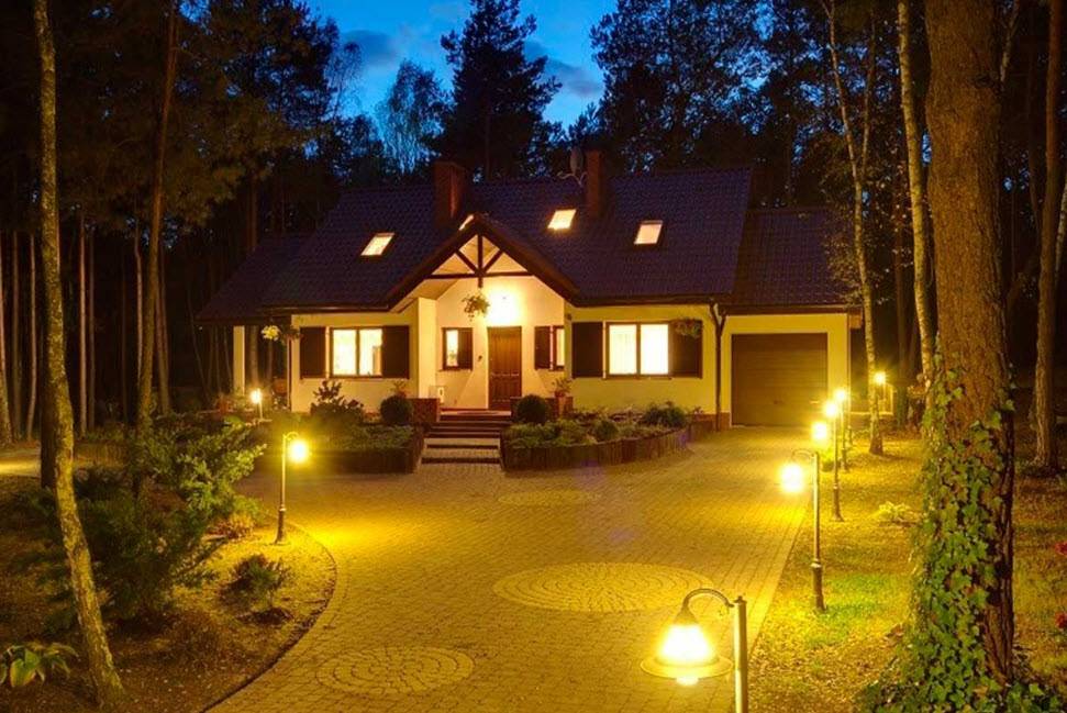 Уличное освещение своими руками: виды, управление