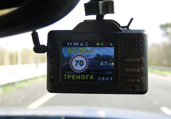 Видеорегистратор с антирадаром - обзор лучших моделей